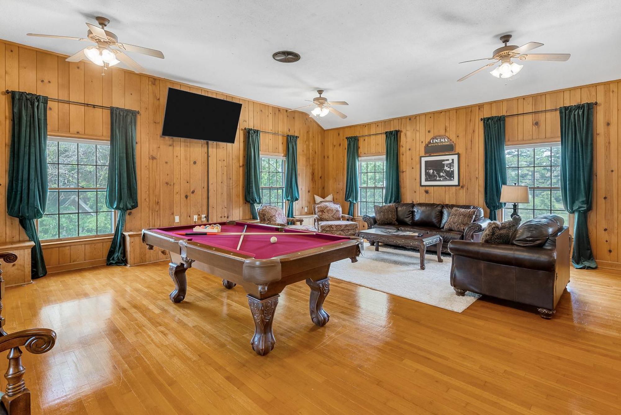 Holiday home Beland Mansion-royal Crown Suite!